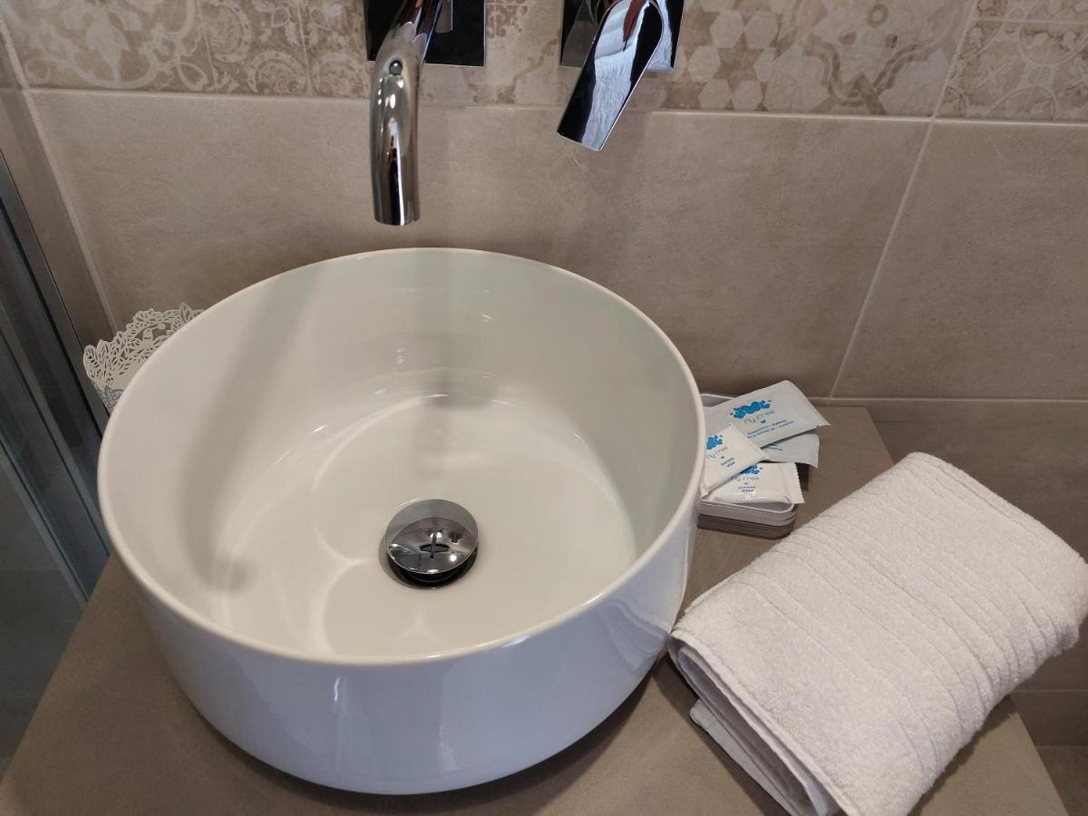 Hotel San Domingo リド・ディ・カマイオーレ エクステリア 写真